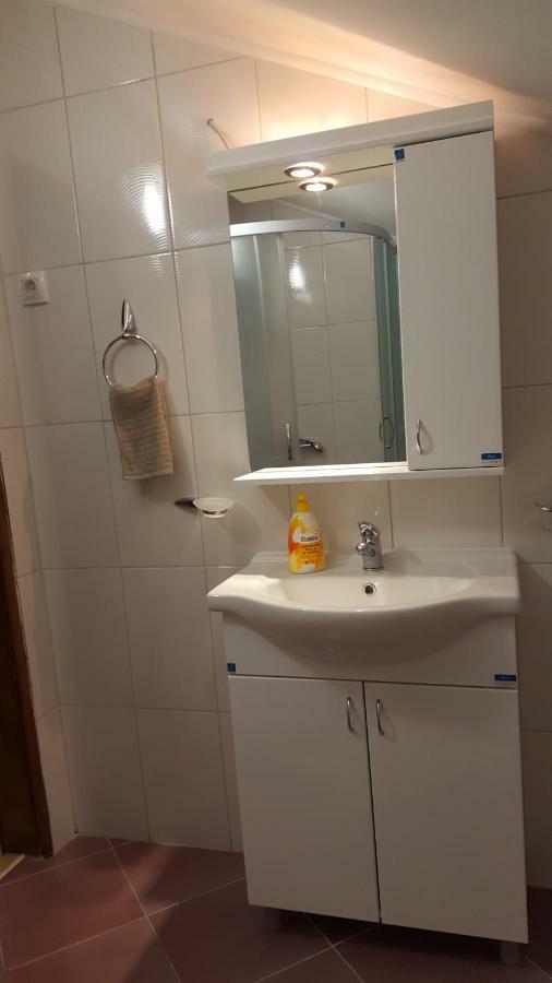 Vukan Apartament *